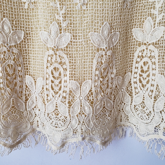 Forever21 Yellow Embroidered Top - Picture 2 of 8